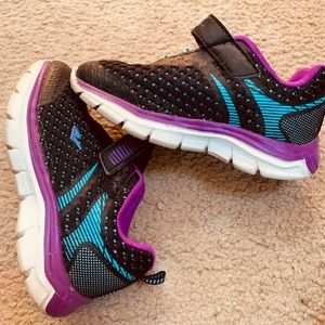 Girls everlast sneakers 👟